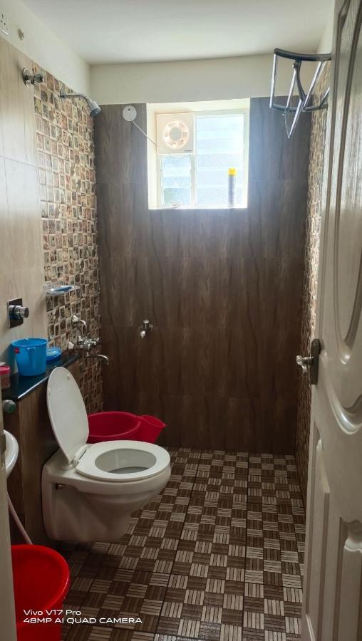 305 Home Stay Mangalor Kültér fotó